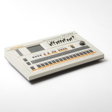 🥁Roland TR-707 Rhythm