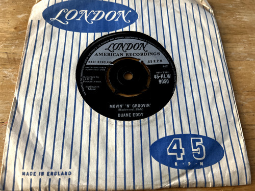 Single vinyl record - single,