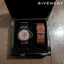 GIVENCHY Rare Used Seventeen