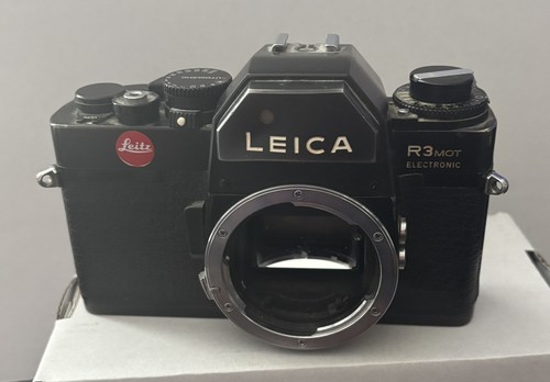 Corpo reflex elettronica - , leica