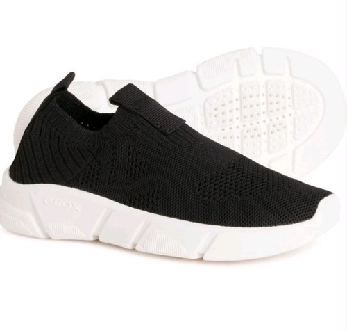 Nwt geox aril sneakers size - nwt,