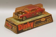 Dinky 213 ford - capri, rosso