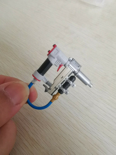 Modellino per pistola - 1/6,