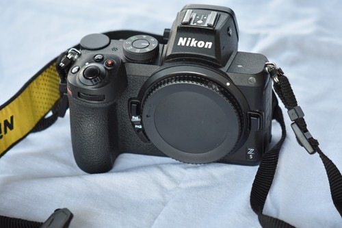 Nikon 3 megapixel - nikon, z