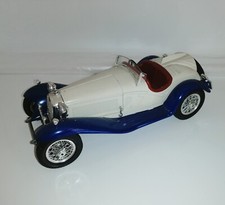 ALFA ROMEO 2300 SPIDER 1932 BURAGO 1/18 COD.3008 NO BOX