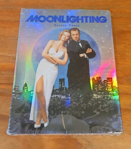Moonlighting season three - 3,