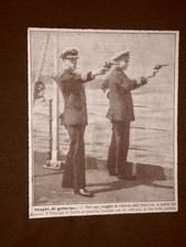 Edoardo VIII del Regno Unito nel 1920 Sulla nave Renown al tiro della pistola