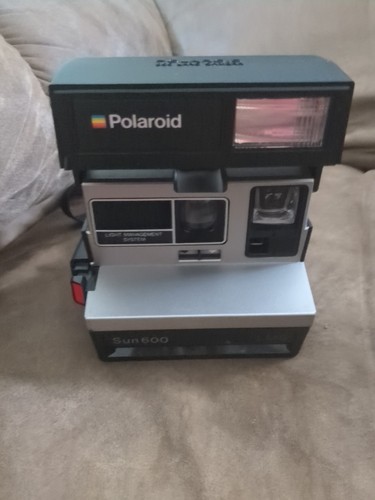 Polaroid sun 600 lms instant - sun,