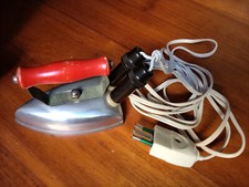 Ferro da stiro viaggio anni 50