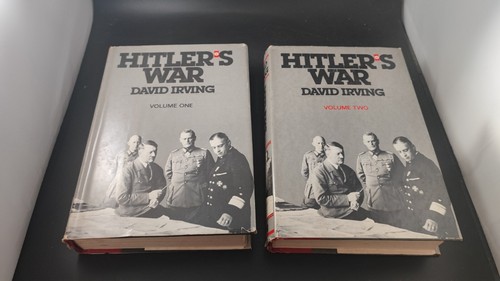 Hittler war volume - volume, 1