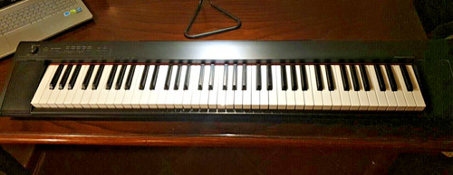 Tastiera musicale elettronica
