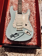 Chitarra AUTOGRAFATA Tom