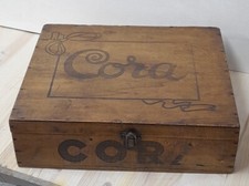 Scatola Pubblicitaria Vintage In Legno Con Scritte In Rilievo Anni 4o-50  CORA.