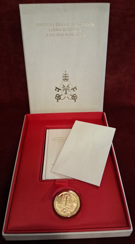 Officio madonna libro - madonna,