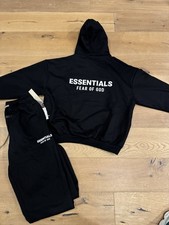 Set Essentials Fear Of God