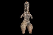 Statuina di bella signora in terracotta Tlatilco datata tra il 1200 aC e l'800 aC arte
