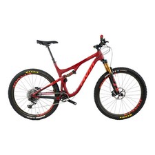 Mountain bike Pivot Trail 429
