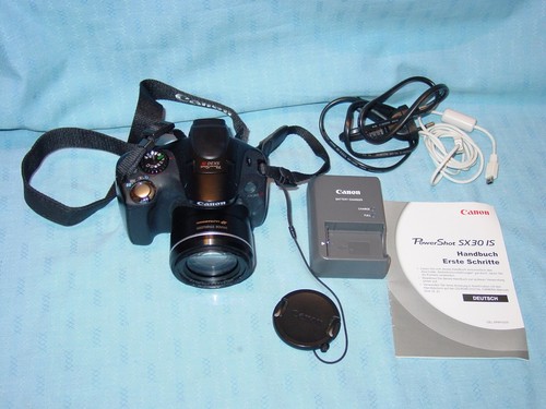 Canon power shot - 30, is