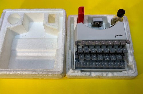 Macchina scrivere vintage - macchina, da