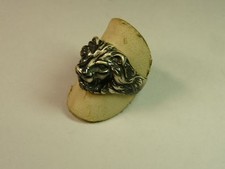 LION HEAD RING IN BURNISHED