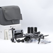 DJI Mavic 3 Pro Fly More Combo