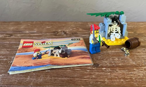 Lego pirates 6232 skeleton - lego®,
