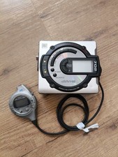 Sharp MD-MS702 Portable Mini Disc Recorder/Player 