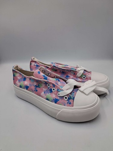 Sneakers alla moda scarpe