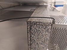 Banco Pizza con frigo ,cassettiera da 7 (200*85*85) con piedi regolabili,pulito.