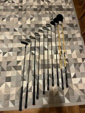 Sacca Golf Con 10 Ferri Usati + 15 Palline + 45 T + Pitch mark