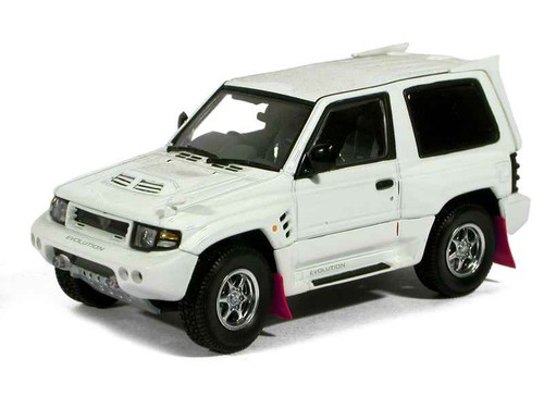 Mitsubishi pajero evolution - evolution,