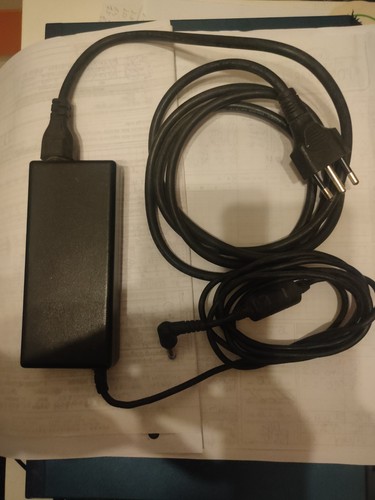 Alimentatore caricabatteria - alimentatore,