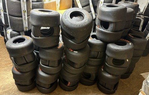 Kart set pneumatici - -,