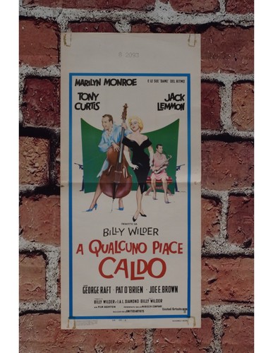 Locandina qualcuno piace - a,