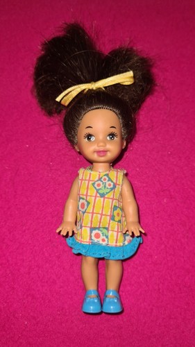 Barbie shelly mattel - barbie,