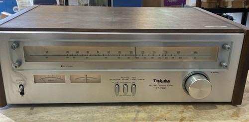 Technics 7300 stereo tuner - stereo,