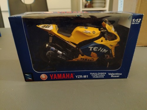 Modellino moto yamaha - yamaha, yzr-m1-