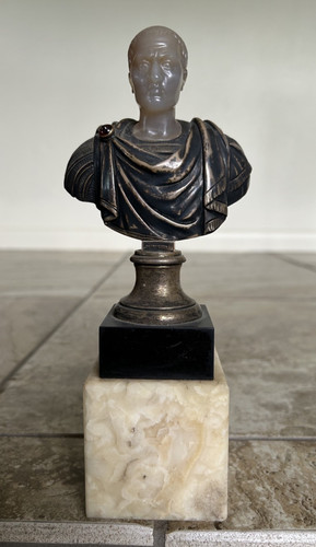 Busto dell imperatore - busto, romano