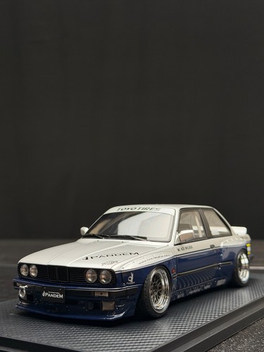 Bmw e30 modello - e30, (pandem)