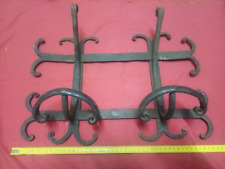vecchio antico attaccapanni appendiabiti in ferro battuto medioevale
