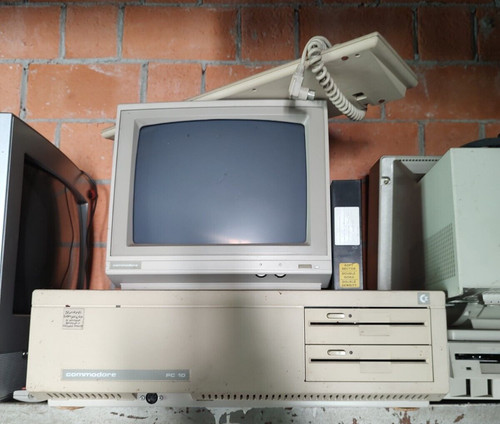 Commodore monitor - 10,