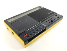 LETTORE CASSETTE RADIO