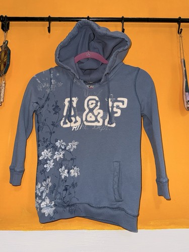 Felpa con cappuccio donna