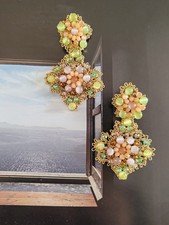 Orecchini in pizzo chiacchierino interamente lavorati a mano con filato lurex 