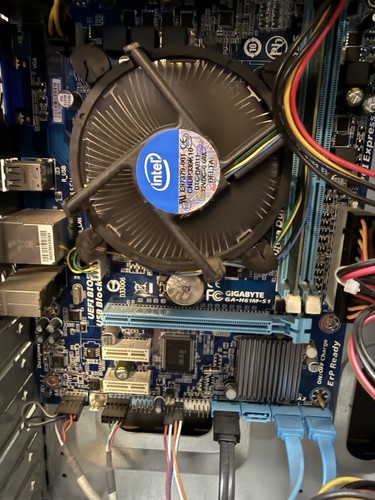 Scheda madre gigabyte - scheda,