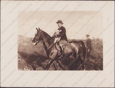 Benito Mussolini a cavallo con