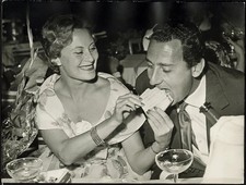 Foto vintage Michèle Morgan e Alberto Sordi anni 60 Ft 37483 - Stampa 24x18 cm
