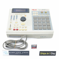 AKAI MPC2000XL Sampler