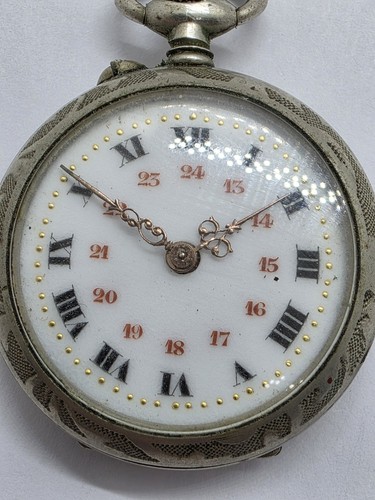Orologio vintage piccolo raro