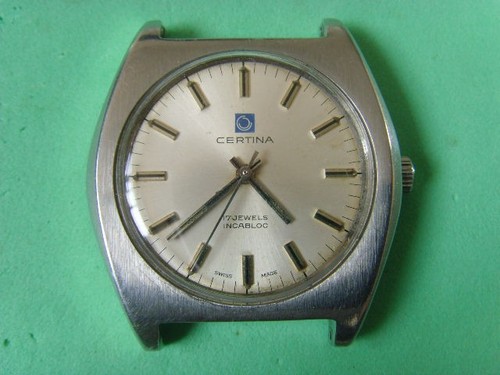 Orologio manuale svizzero